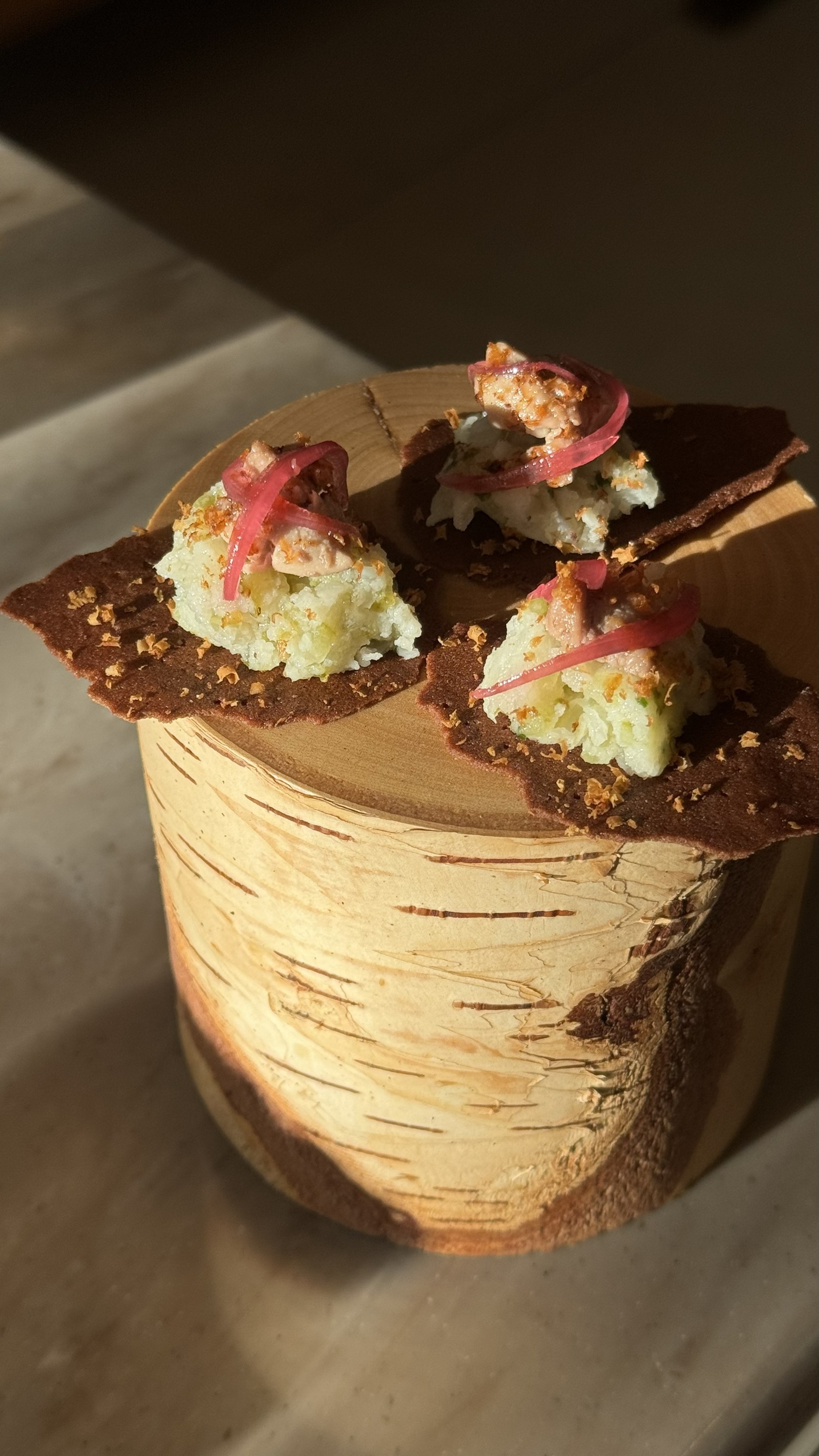 Eva Wine Cafe запустил исландский гастросет