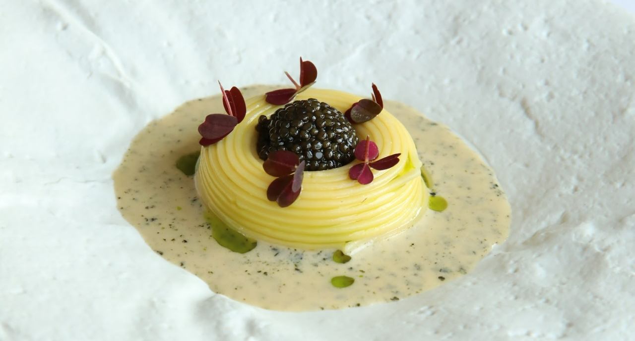 Белое вино, морепродукты и панорамы