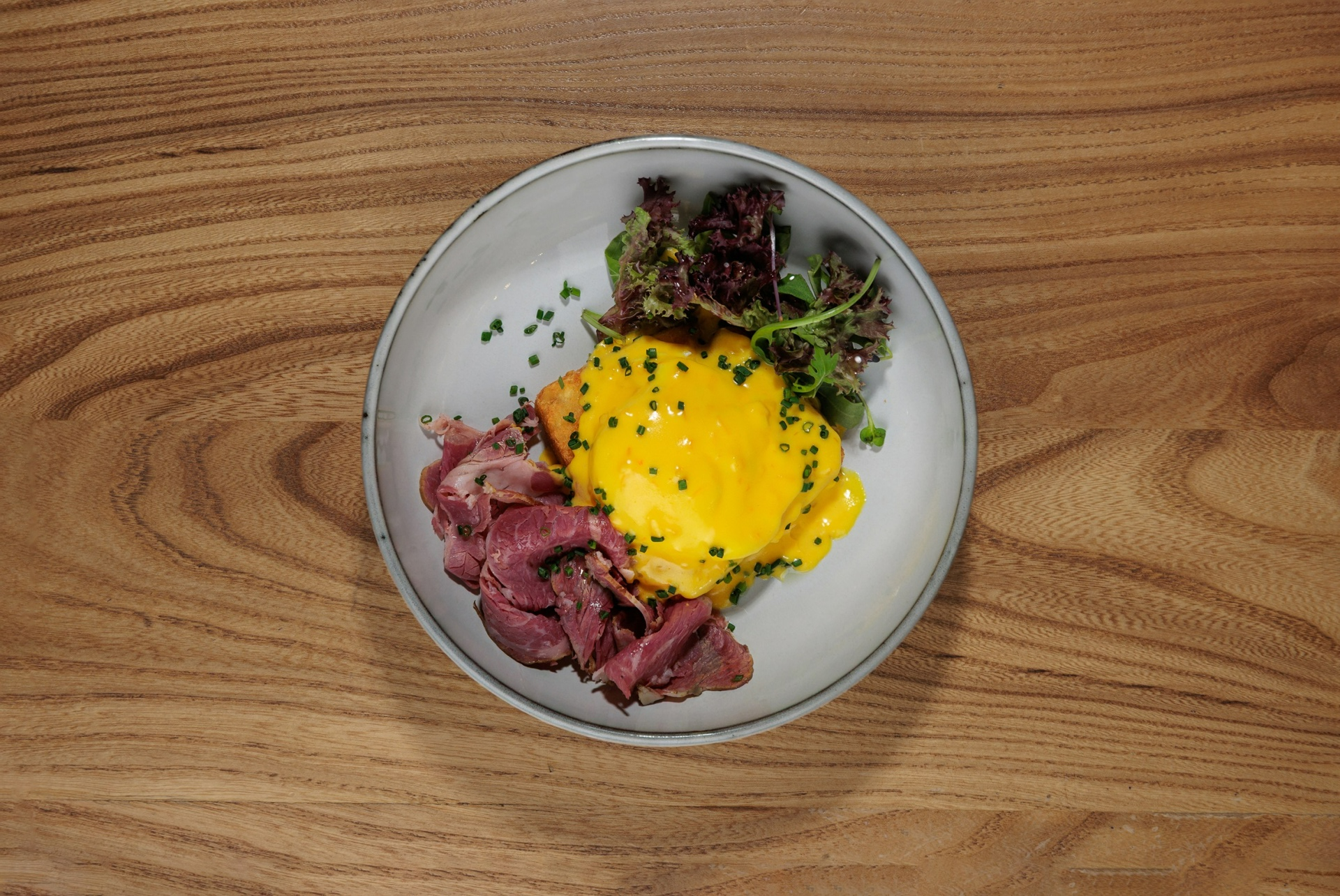 Завтраки в Beefeater: без суеты, но с характером