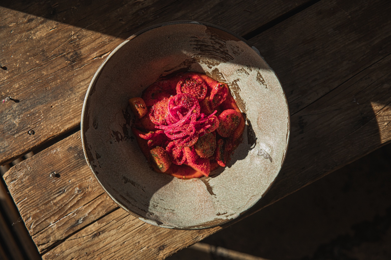 Кочевой шик в Москве: алматинский AUYL едет в гости к Saray