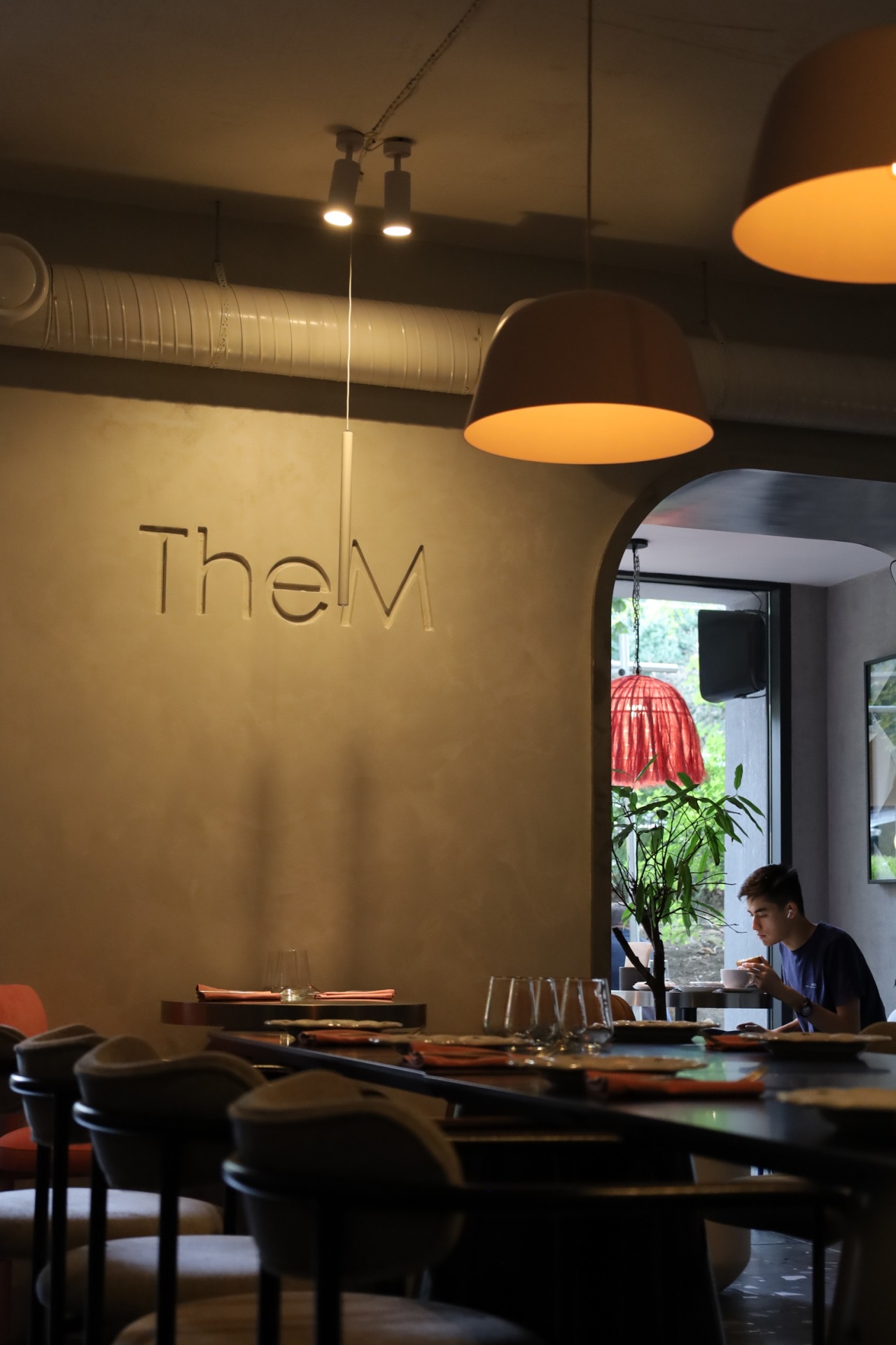 TheM neo bistro.JPG