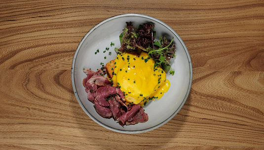 Завтраки в Beefeater: без суеты, но с характером