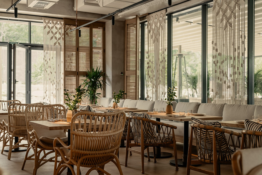 Queen Mountain Resort